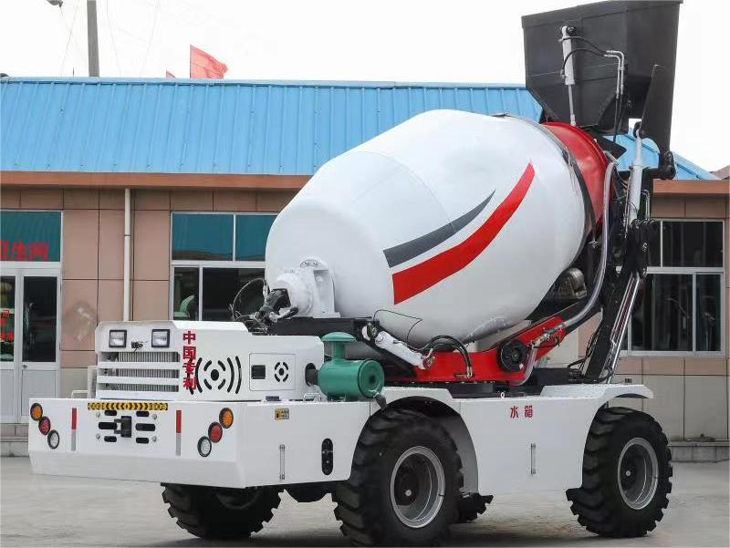 2 CBM Self Loading Concrete Mixer Truck