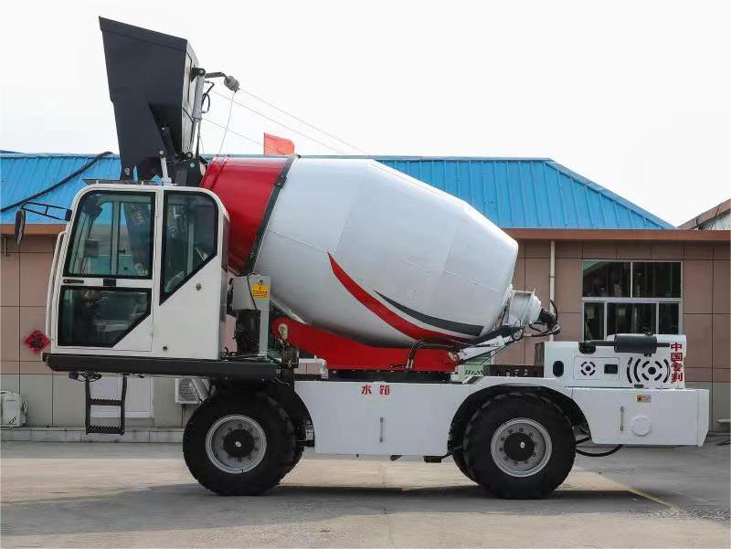 Self Loading Concrete Mixer Truck