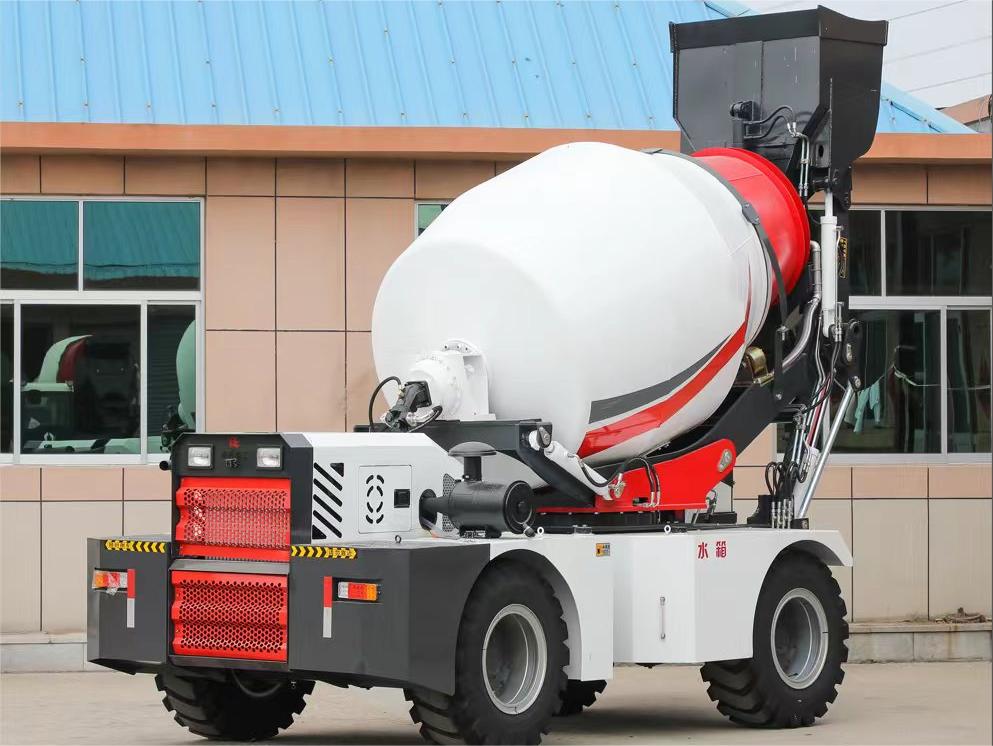 Self Loading Concrete Mixer Truck